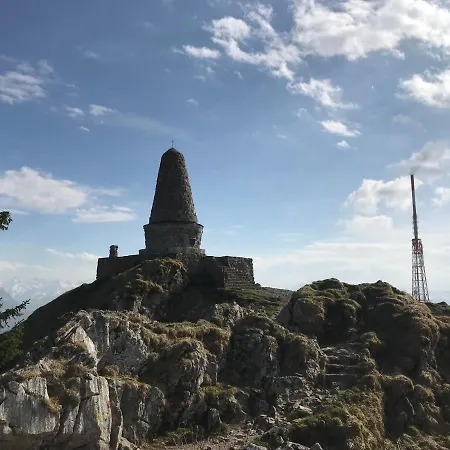 2 Raum Gaestezimmer Prokop Couette-café 3*