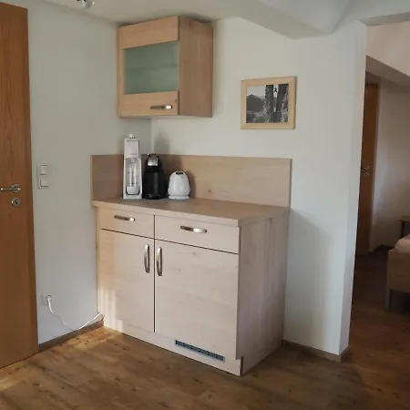 2 Raum Gaestezimmer Prokop ベッド・アンド・ブレックファスト 3*