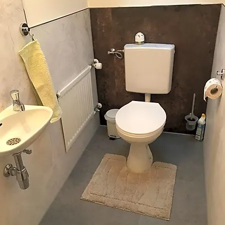 2 Raum Gaestezimmer Prokop Bed & Breakfast 3*
